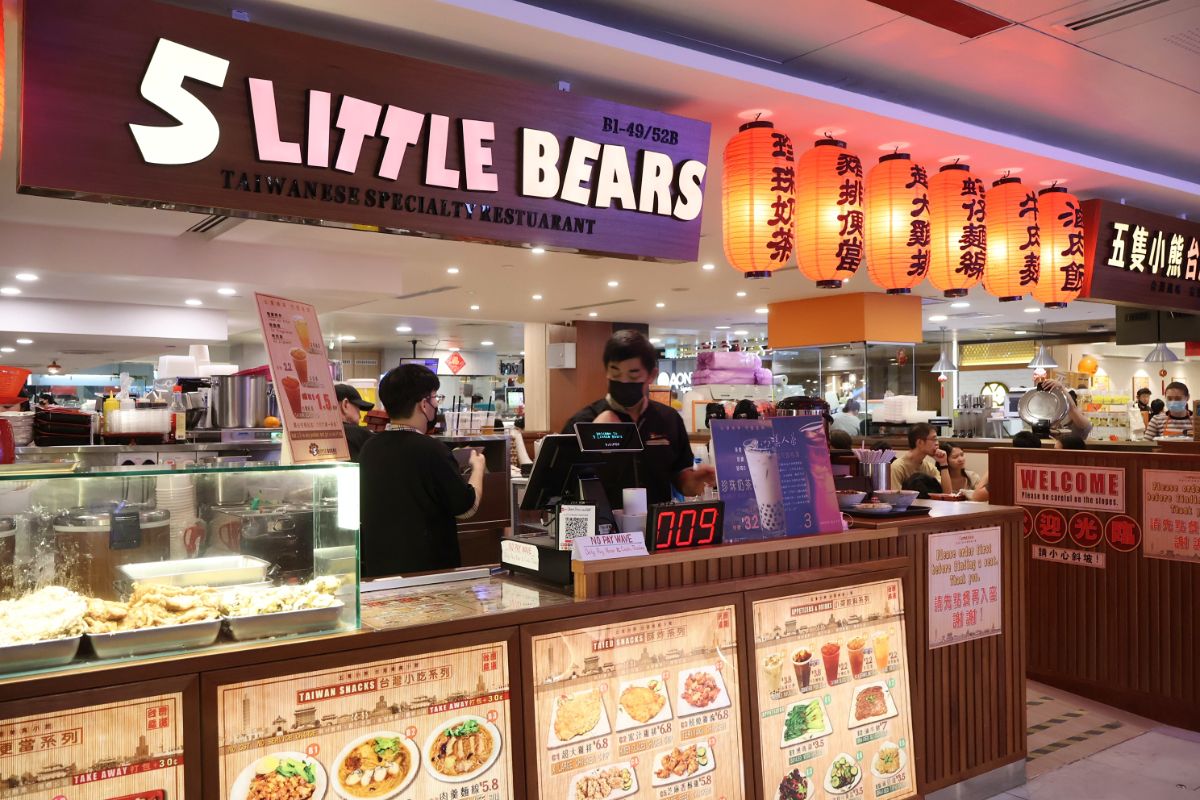 5 Little Bears 五隻小熊 at Chinatown Point