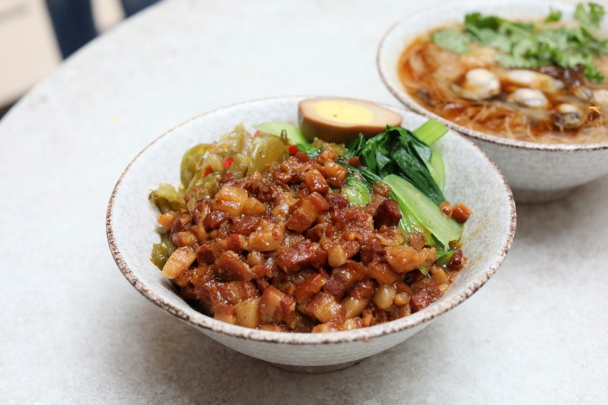 Affordable Taiwanese Comfort Food at 5 Little Bears – Singapore’s Hidden Gem