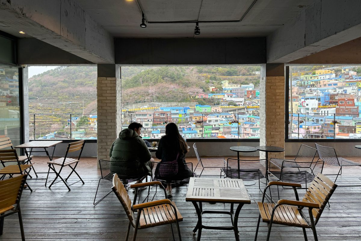 Exploring Busan: A Culinary Stop at Cafe Avant Garde
