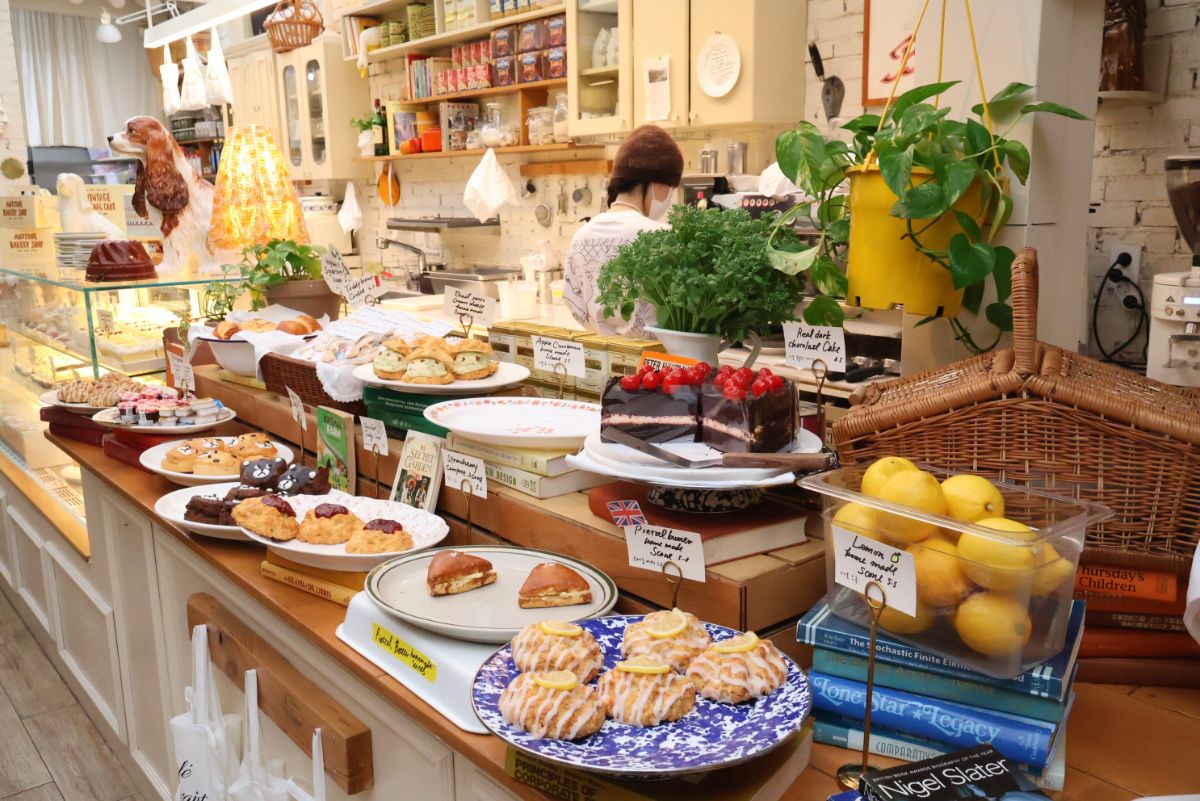 Cafe Highwaist Ikseon Seoul