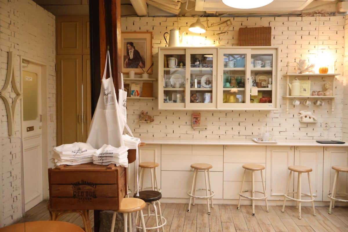 Cafe Highwaist Ikseon Seoul