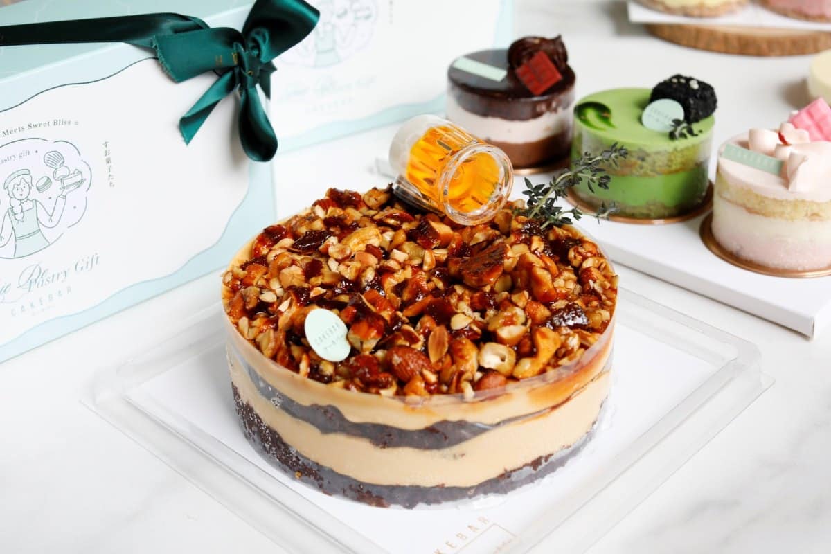 Rich and Bold: Caramel Mixed Nuts Beer Cake for Dessert Lovers