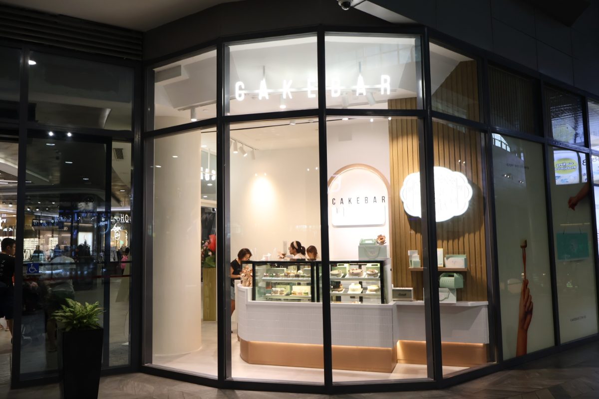 Cakebar Singapore opens at Punggol Waterway Point