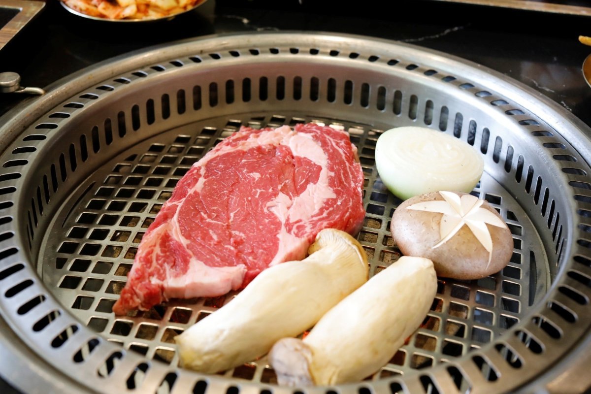 Indulge in Chingu Dining’s Fusion Feast: From BBQ to Pasta