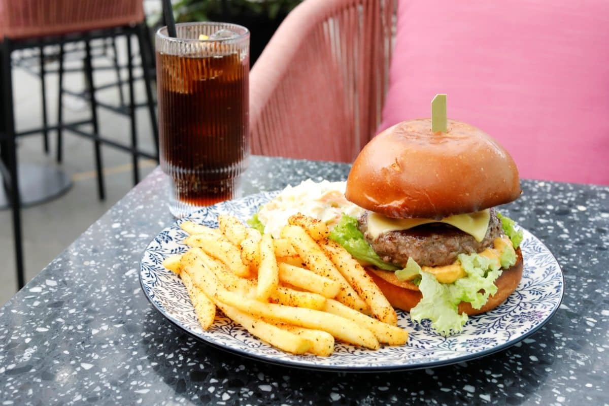 Harry's Jazz Burger at Clarke Quay