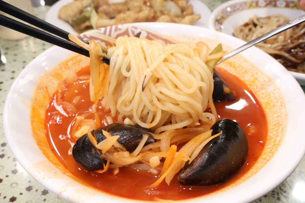 Gaehwa’s Jjamppong is a bowl of spice and seafood in Myeongdong Seoul