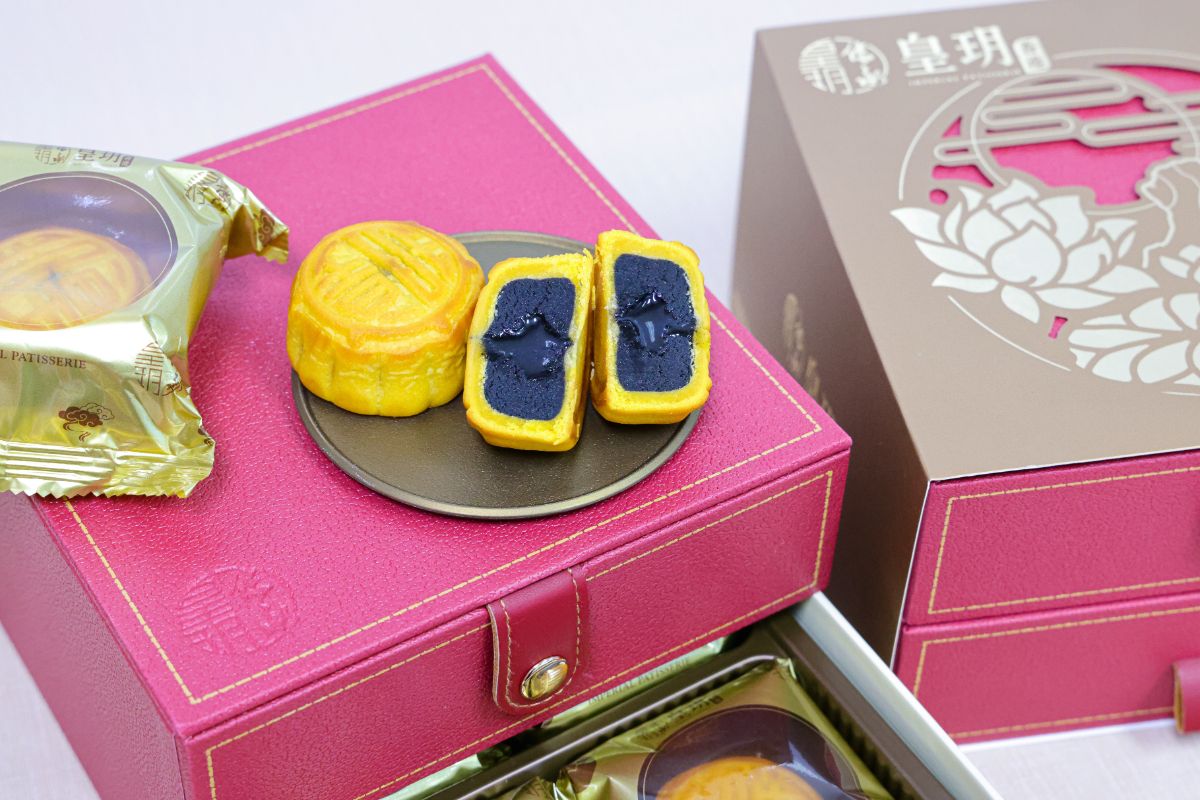 A Taste of Hong Kong: Imperial Patisserie Brings Premium Mooncakes to Singapore