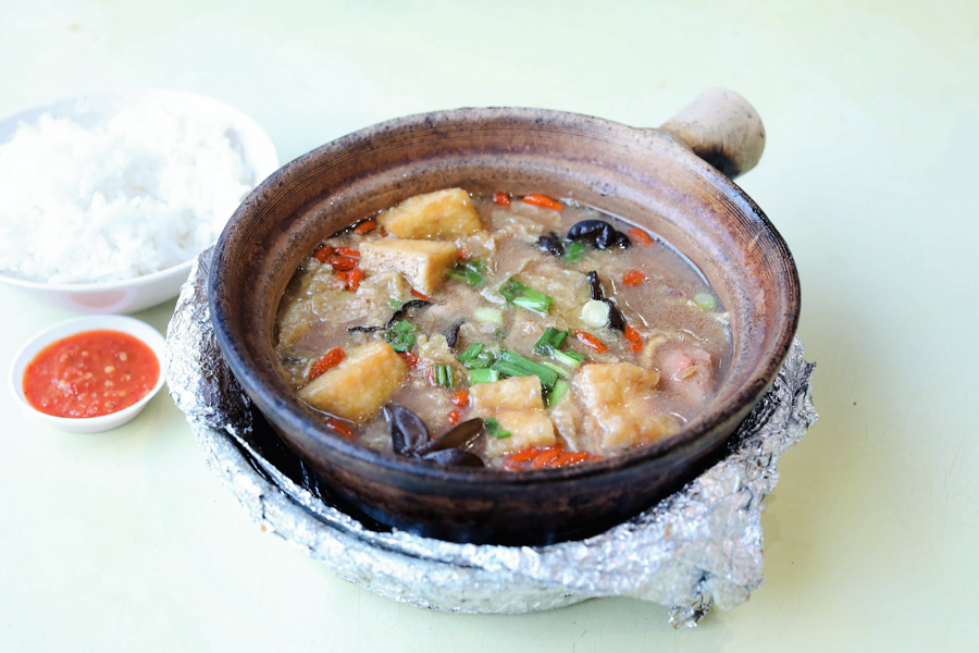 Ivy’s Hainanese Herbal Mutton Soup