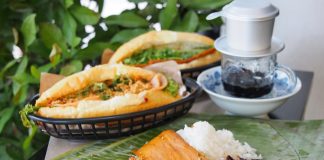 Joo Chiat Caphe – Tasty Mackerel Otah Banh Mi 00
