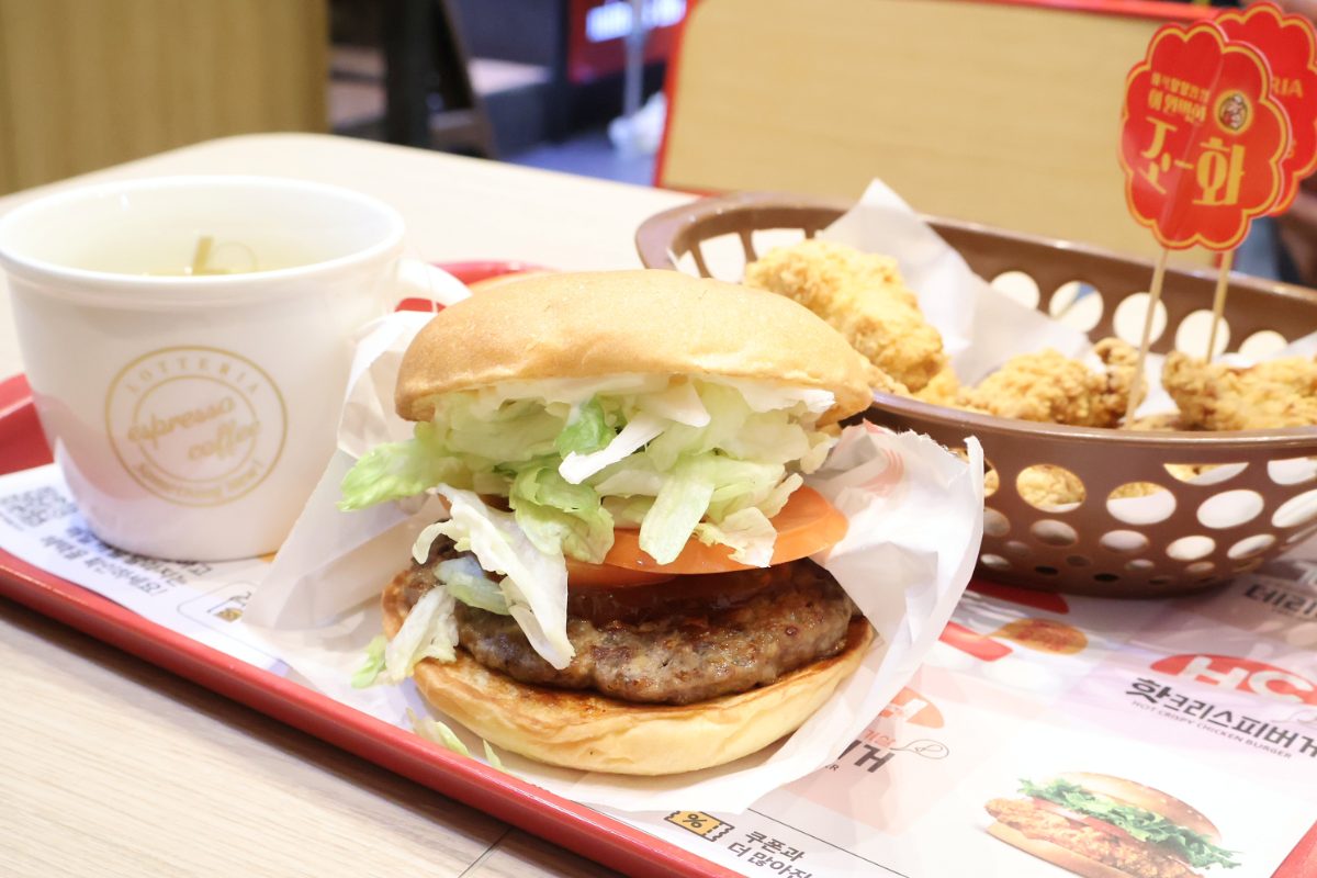 Korean Fast Food Chain Lotteria Expands to Singapore, Opening First Outlet in 2025