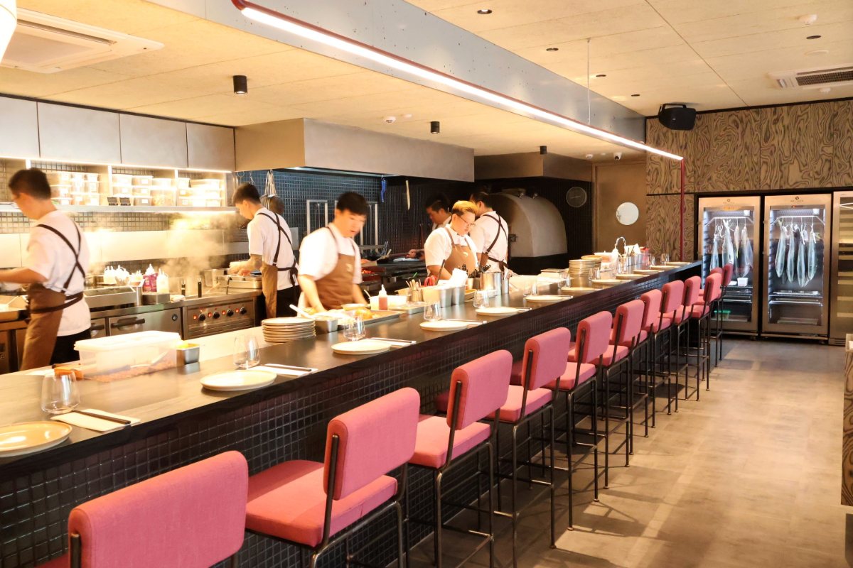 One Prawn & Co: A New Era of Modern Asian Seafood at New Bahru
