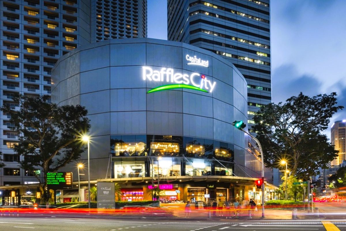 Raffles City Singapore Food Guide at City Hall