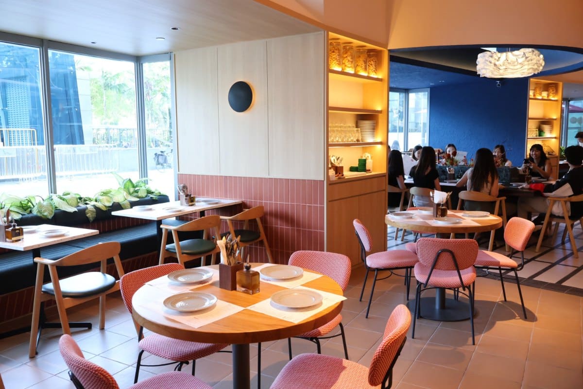 Modern Italian Charm Inside Casa Vostra at Raffles City