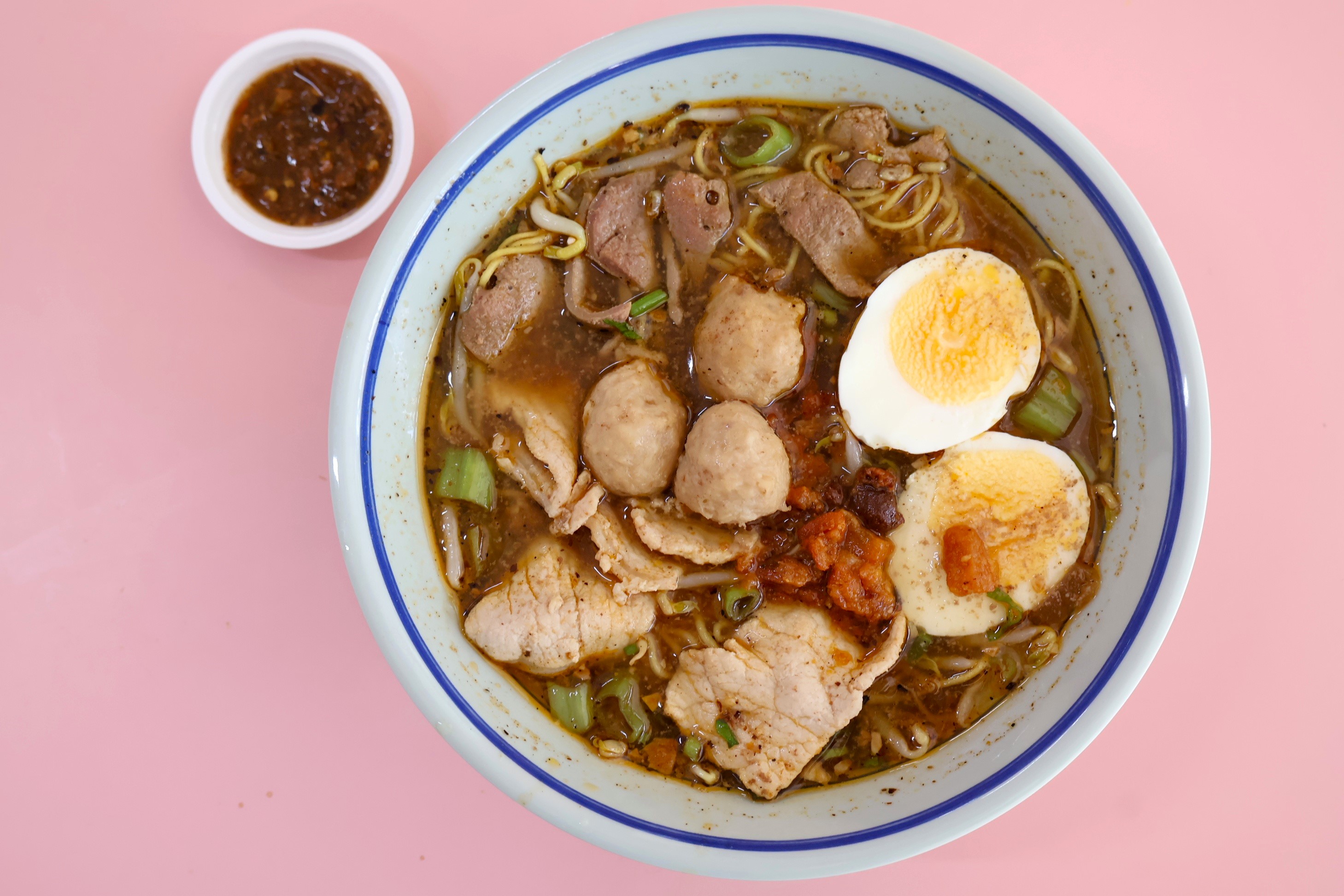 Thai Boat Noodles Waterfall: A Taste of Thailand in Singapore’s Golden Mile