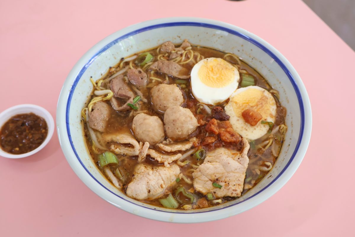 Exploring Thai Boat Noodles Waterfall: Bold Flavours and Affordable Bowls at Golden Mile
