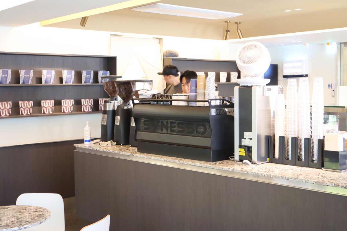 Upnd Coffee Roasters Myeongdong Seoul