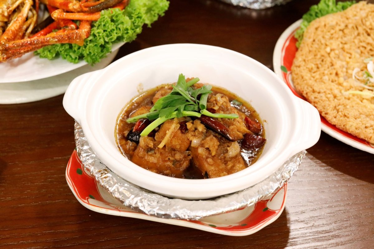 Braised Tofu Pot from Yu Cun Curry Fish Head